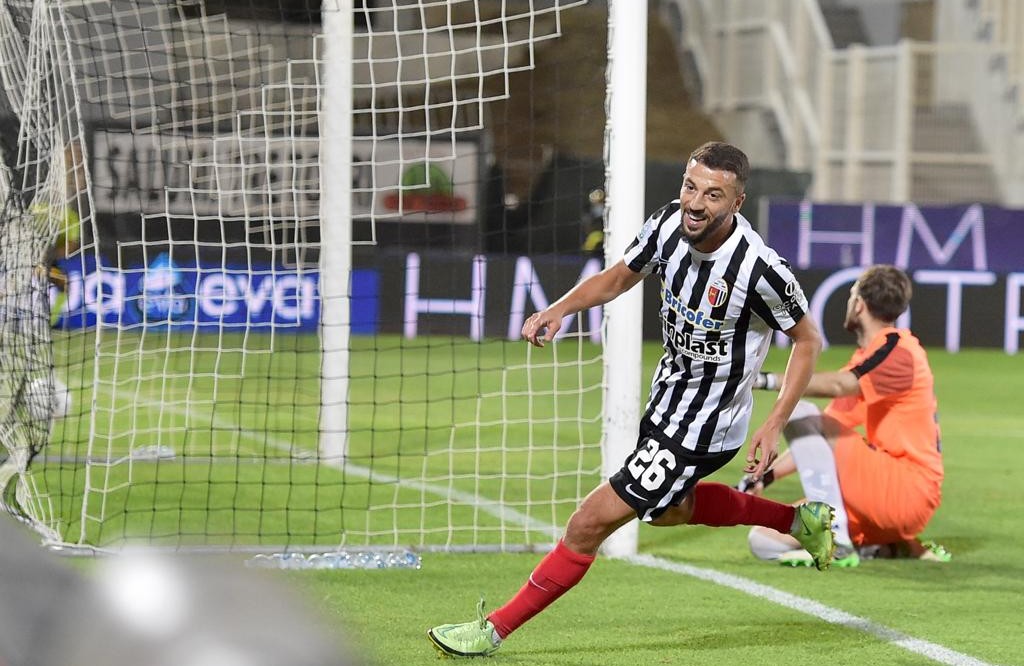 ASCOLI-COSENZA 1-0