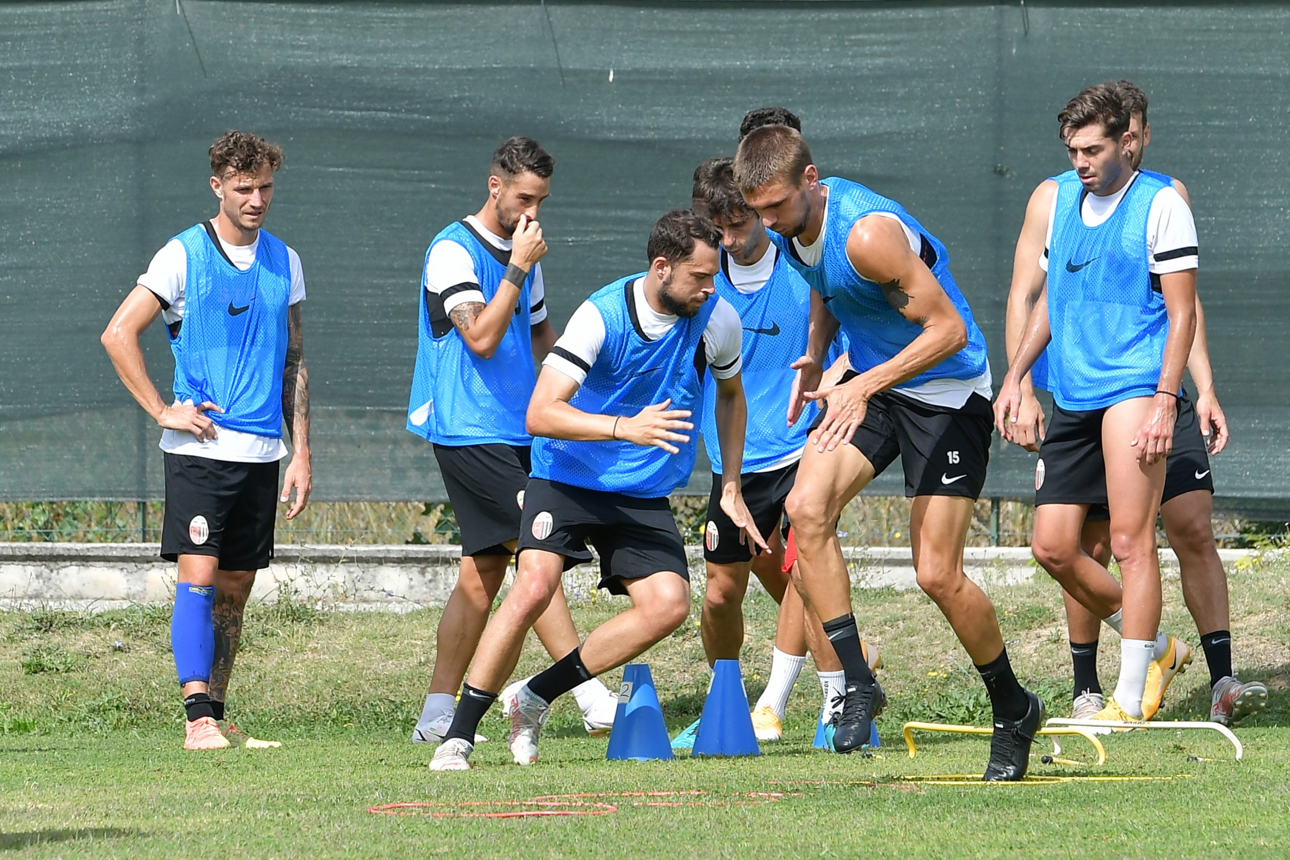 Notiziario: partita a tema e a tutto campo.
