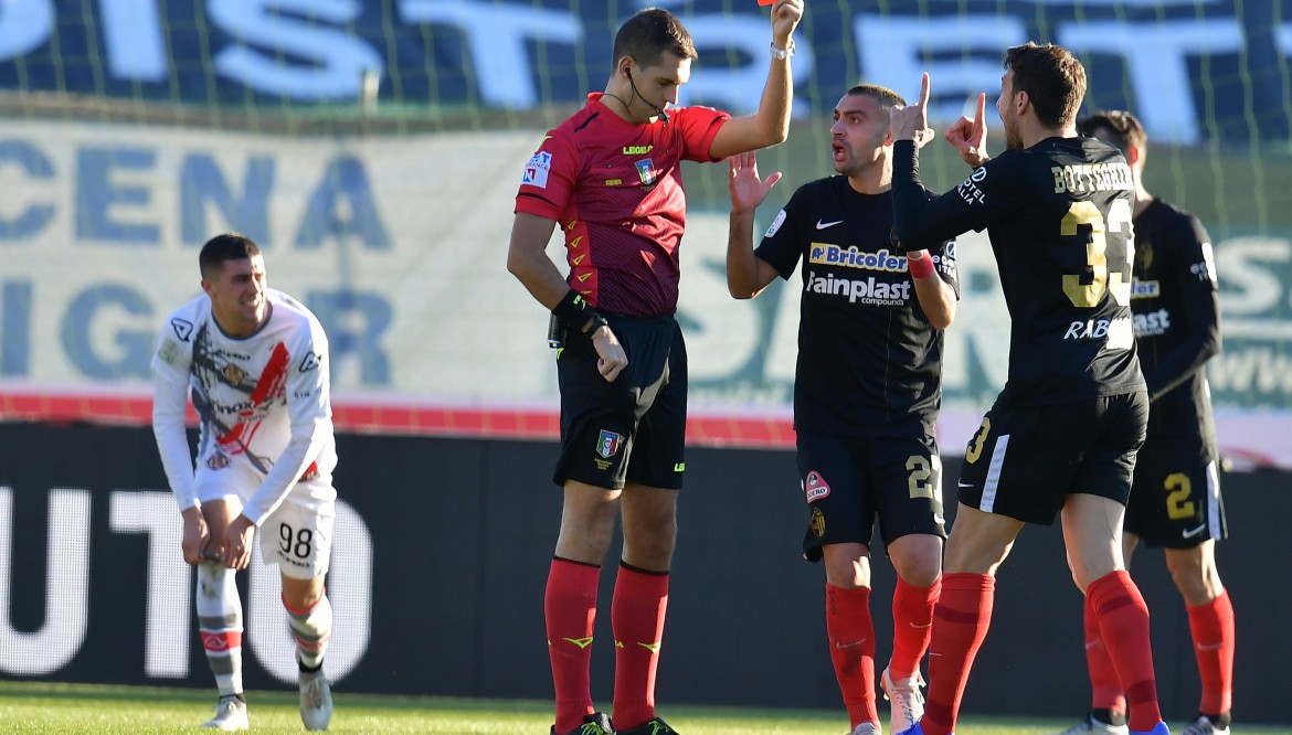Giudice Sportivo: Botteghin, Dionisi ed Eramo fermati per un turno.