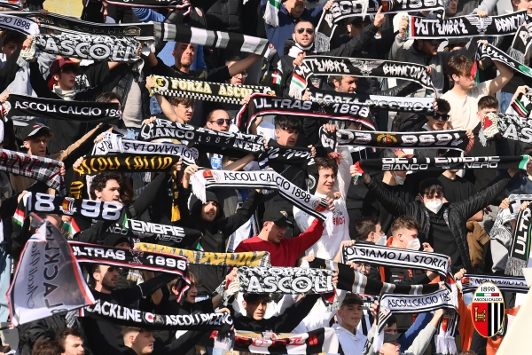 Ascoli-Frosinone: da domani biglietti in vendita.