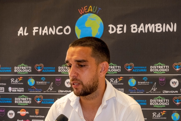 Partita del Sole del 23 giugno: proventi in favore dell’autismo. Bellusci: “Sono queste le partite più importanti della vita”.