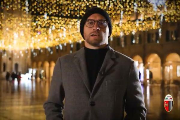 Video Natale 2022: i calciatori cantano “The sound of silence”.
