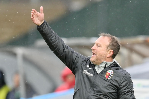 Post gara Mister Breda: “Ascoli propositivo, bene l’atteggiamento. Frenetici in alcuni momenti”.
