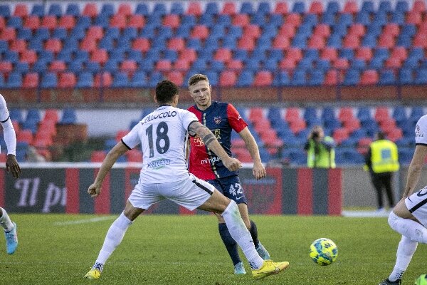 Giudice Sportivo: un turno a Collocolo, out Calò nel Cosenza.