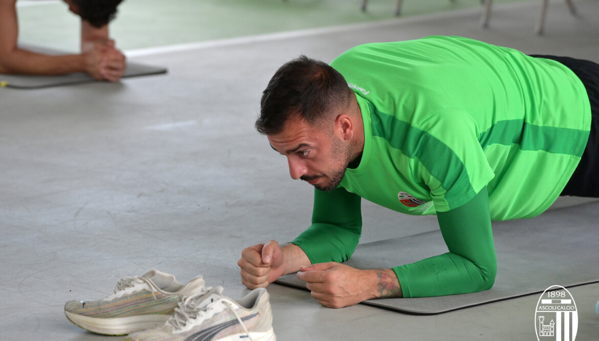 Notiziario: palestra e lavoro con e senza palla sul campo.
