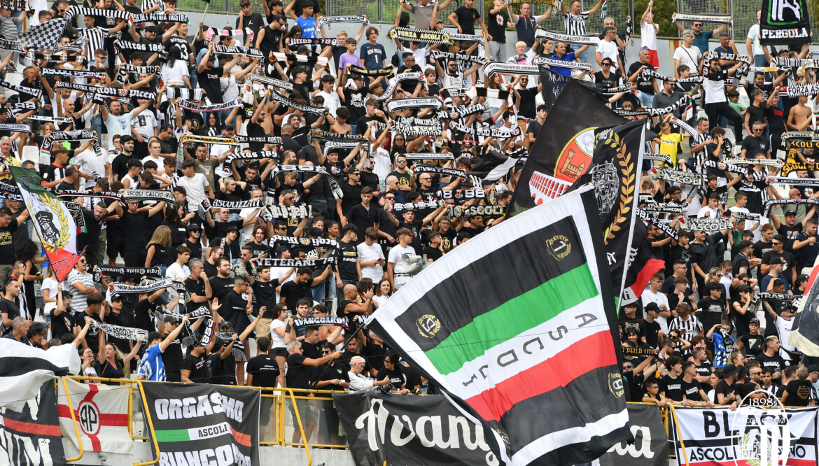 Ascoli-Spezia: tutti al Del Duca! Prezzi speciali in Mazzone e Curva.