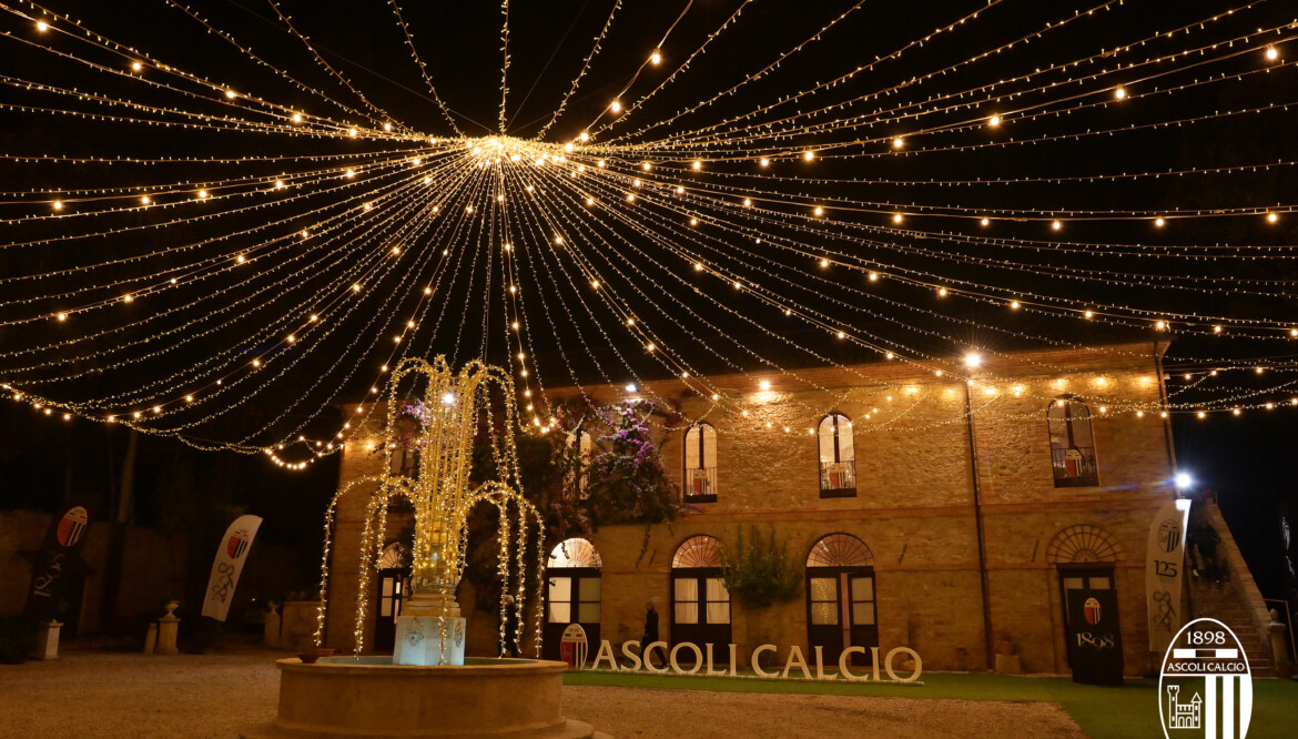 Ieri sera la cena di Natale dell’Ascoli a Villa Nicolai.