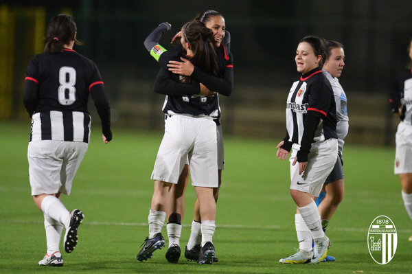 PRIMA SQUADRA FEMMINILE |  ANCONA-ASCOLI 0-3