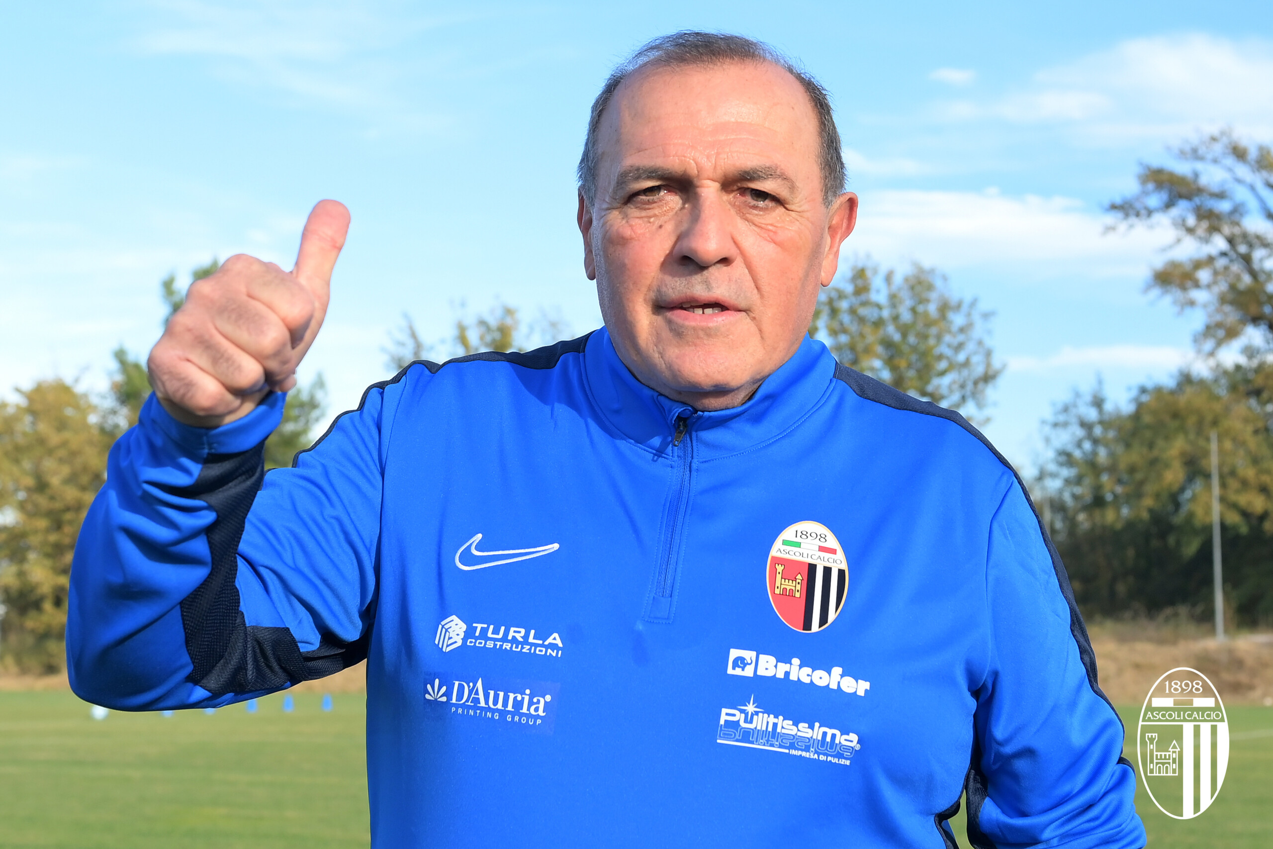Mister Castori convoca 23 bianconeri per la sfida col Bari