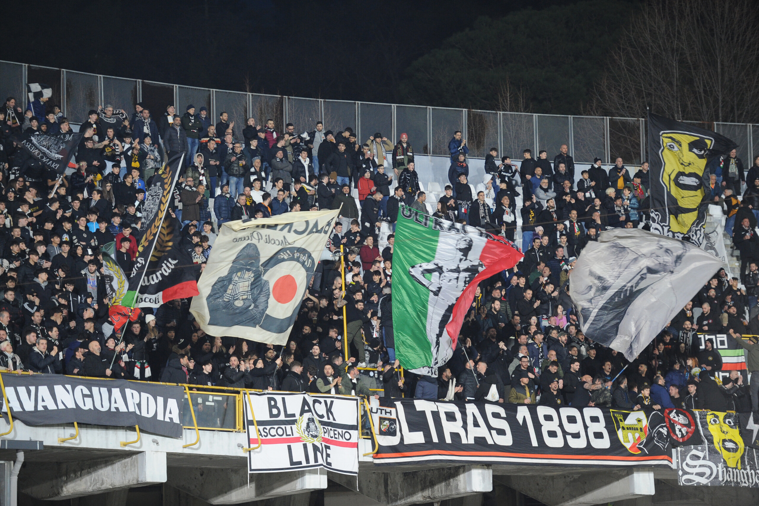 Ascoli-Reggiana: biglietti in vendita da oggi pomeriggio