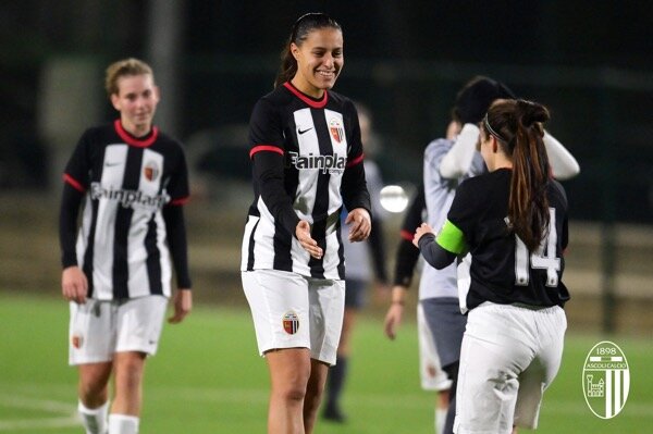 PRIMA SQUADRA FEMMINILE | ASCOLI-AURORA TREIA 5-0