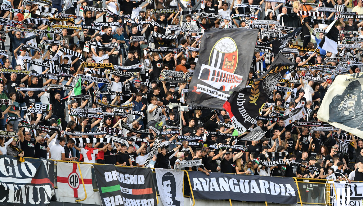 Info biglietti Ascoli-Modena: prezzi speciali in Curva e Tribuna Mazzone.