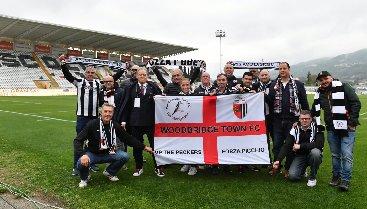 Venerdì al Del Duca la delegazione del Woodbridge per sostenere i bianconeri.