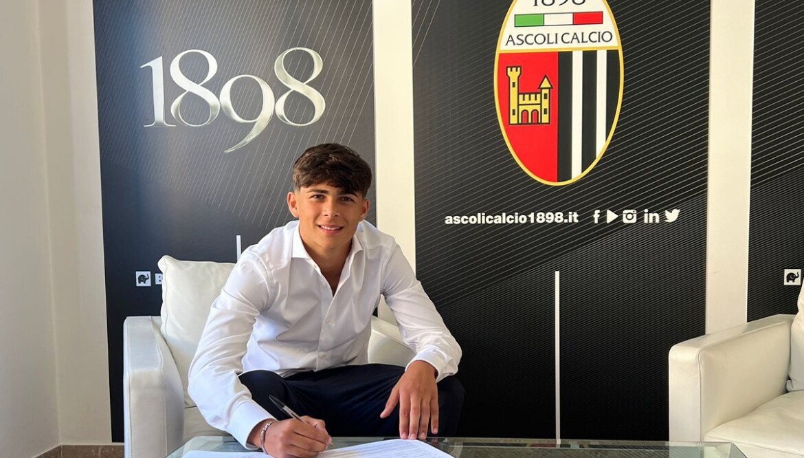 Primo contratto da professionista per Luca Lo Scalzo